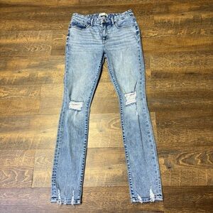 BKE Monroe Universal Upper Slim Thigh Mid Rise Skinny Jeans Women 29x32 Distress